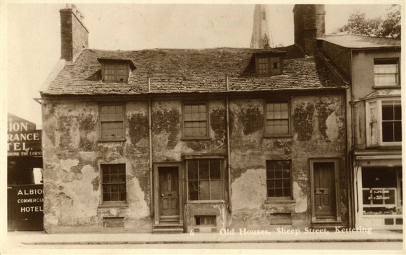 Photo:Old house in Sheep Street